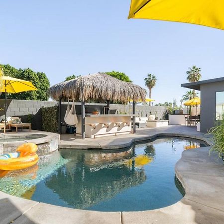 Desert Paradise Salt Water Pool & Spa 1 Mile To Coachella Fest Indio Exterior photo