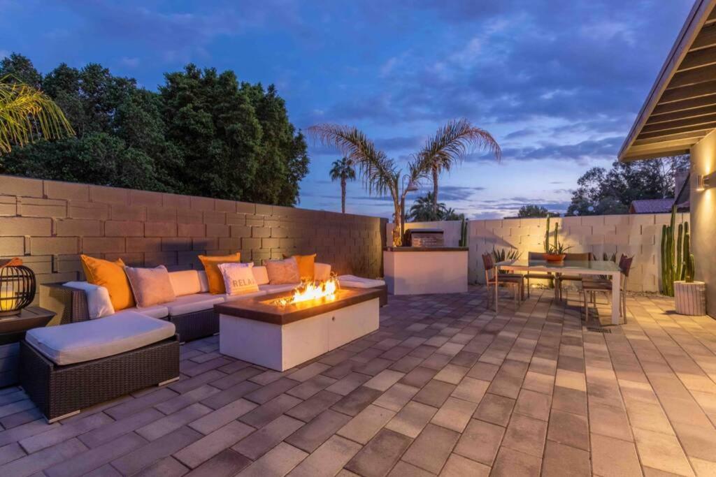 Desert Paradise Salt Water Pool & Spa 1 Mile To Coachella Fest Indio Exterior photo